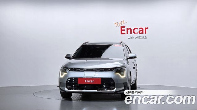 Kia Niro 2023 — photo 3