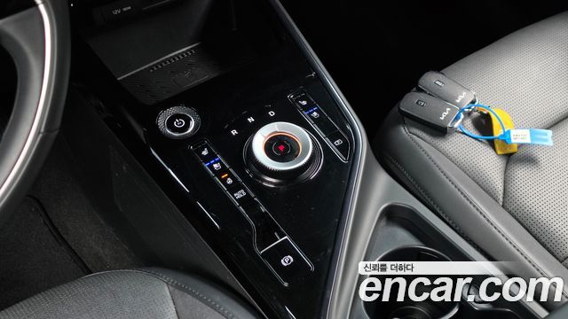 Kia Niro 2023 — photo 12