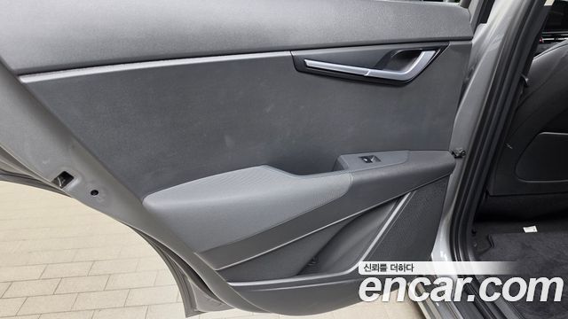 Kia Niro 2023 — photo 15