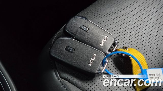 Kia Niro 2023 — photo 33