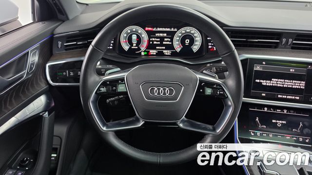 Audi A6 2022 — photo 19