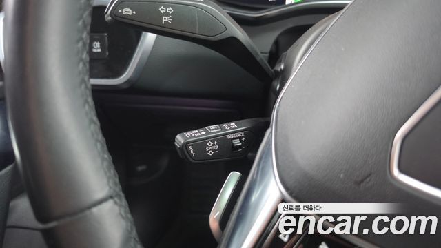 Audi A6 2022 — photo 29