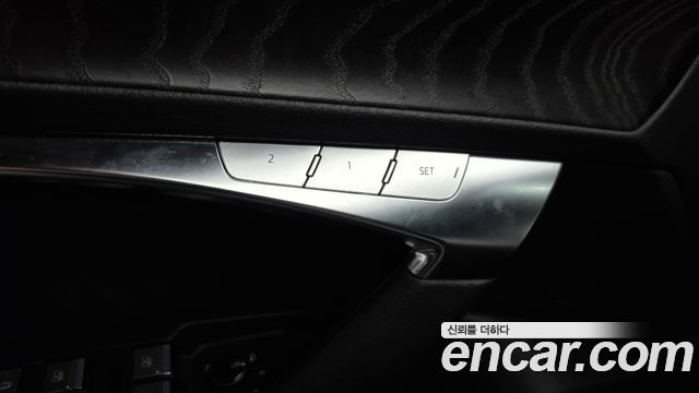 Audi A6 2022 — photo 32