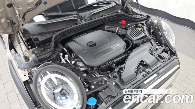 Mini Cooper 2023 — photo 6