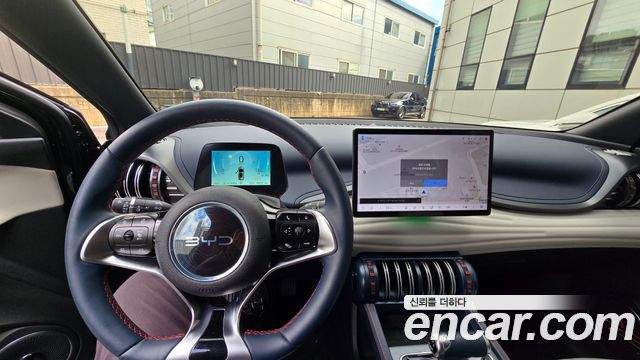 BYD Atto 3 2025 — photo 11