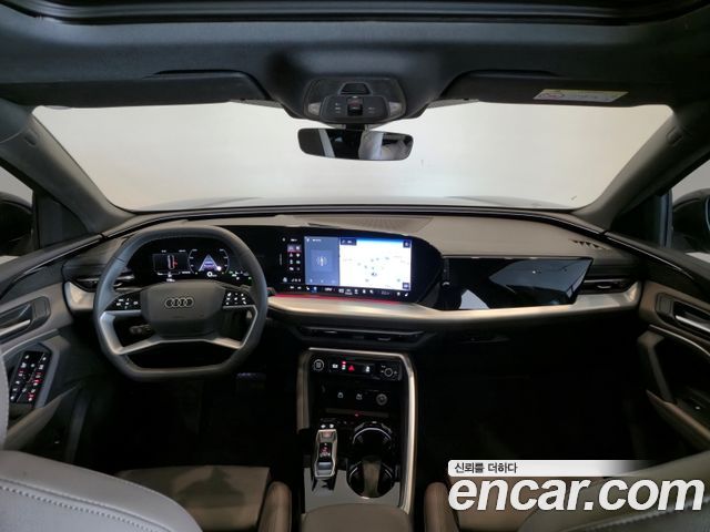 Audi Q5 2025 — photo 12