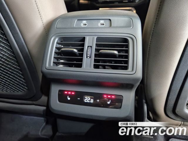 Audi Q5 2025 — photo 20