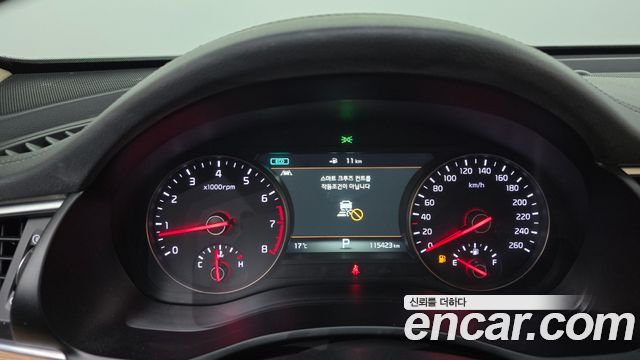 Kia K7 2016 — photo 11