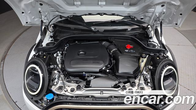 Mini Cooper 2025 — photo 6