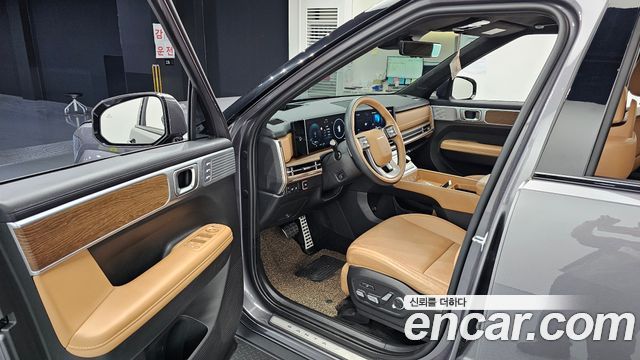 Hyundai Santafe 2025 — photo 13