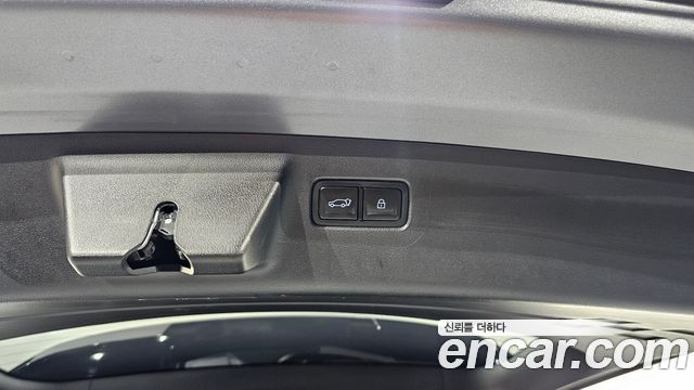 Hyundai Santafe 2025 — photo 26