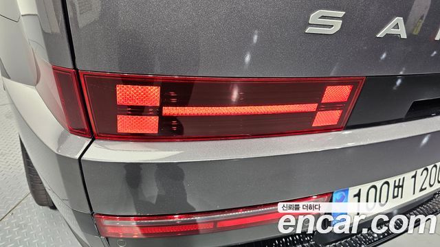 Hyundai Santafe 2025 — photo 9
