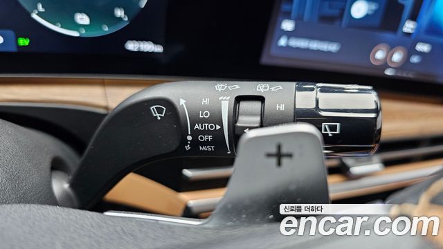 Hyundai Santafe 2025 — photo 27