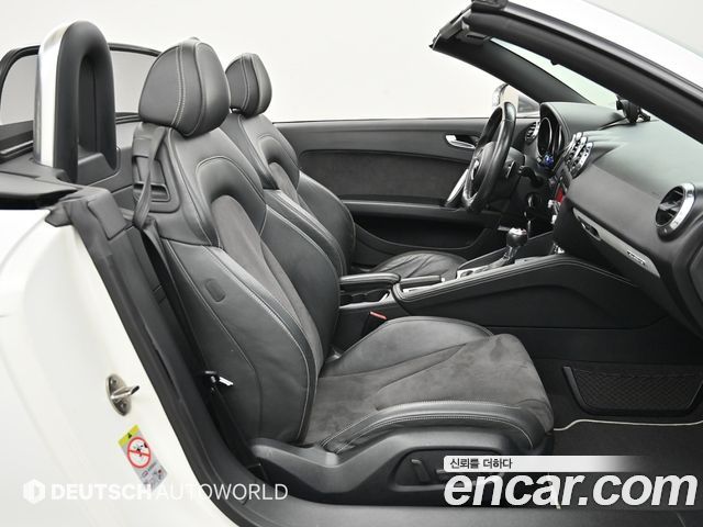 Audi TTS 2010 — photo 10