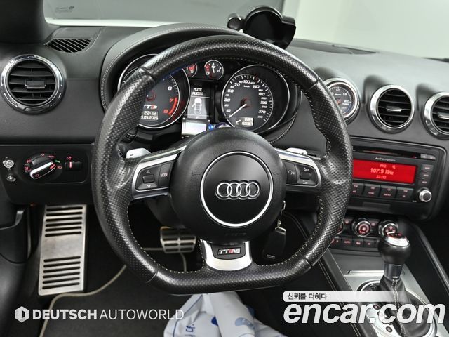 Audi TTS 2010 — photo 13