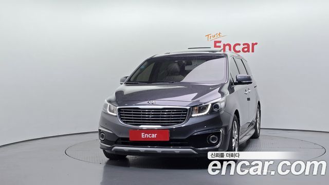 Kia Canival 2016 — photo 3