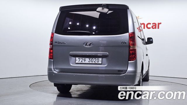 Hyundai Starex 2012 — photo 4