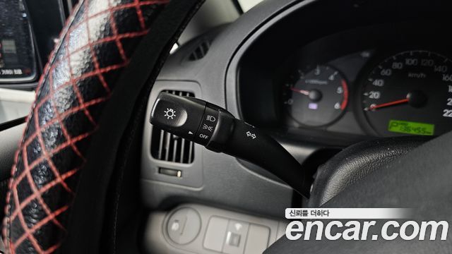 Hyundai Starex 2012 — photo 21