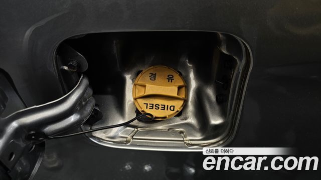 Hyundai Starex 2012 — photo 25