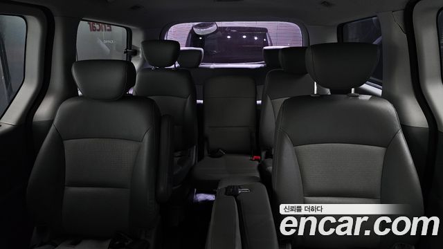 Hyundai Starex 2012 — photo 27