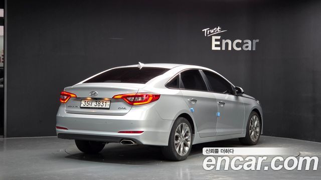 Hyundai Sonata 2015 — photo 2