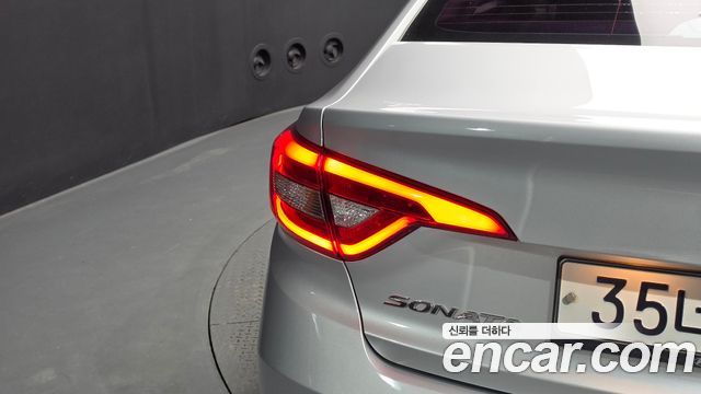 Hyundai Sonata 2015 — photo 9