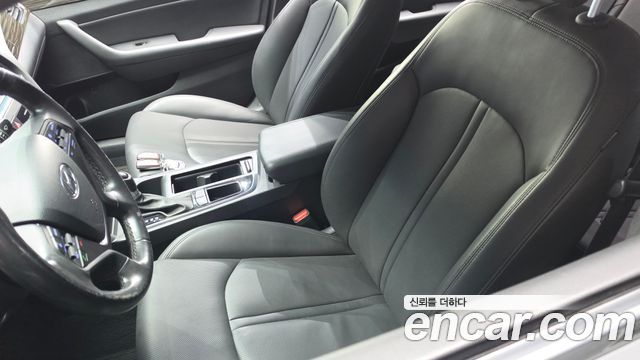 Hyundai Sonata 2015 — photo 32
