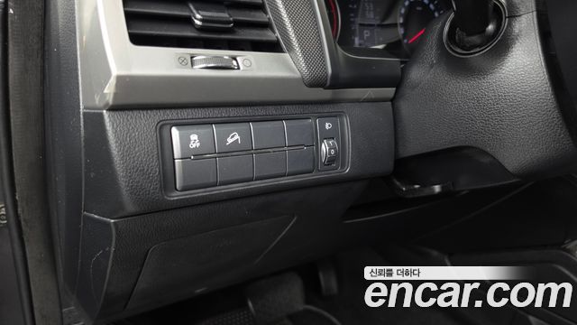 KG Mobility Rexton 2019 — photo 30