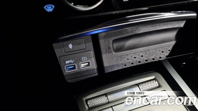 Genesis G80 2021 — photo 32