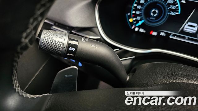 Genesis G80 2021 — photo 33