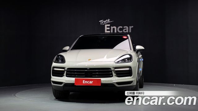 Porsche Cayenne 2022 — photo 3