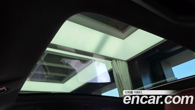 Porsche Cayenne 2022 — photo 19
