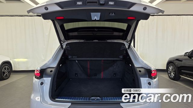 Porsche Cayenne 2022 — photo 20