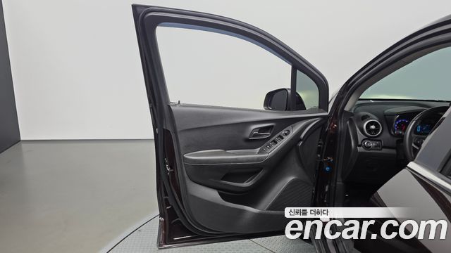 Chevrolet Korea Trax 2015 — photo 14