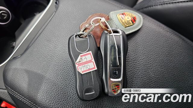 Porsche Cayenne 2020 — photo 27