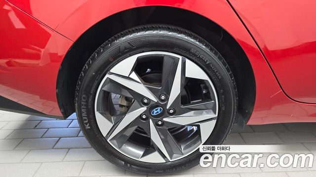 Hyundai AVANTE 2021 — photo 5
