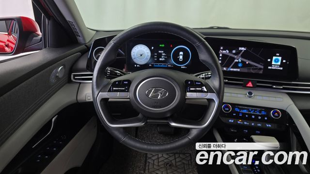 Hyundai AVANTE 2021 — photo 19