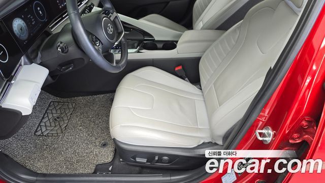 Hyundai AVANTE 2021 — photo 24