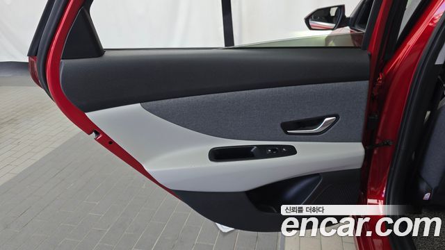 Hyundai AVANTE 2021 — photo 15