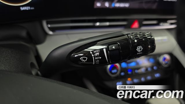 Hyundai AVANTE 2021 — photo 27
