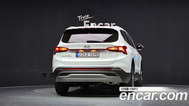 Hyundai Santafe 2023 — photo 4