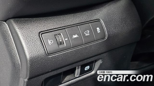Hyundai Santafe 2023 — photo 19