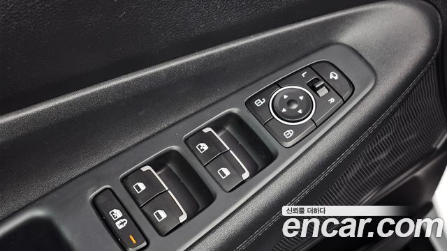 Hyundai Santafe 2023 — photo 20