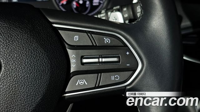 Hyundai Santafe 2023 — photo 23