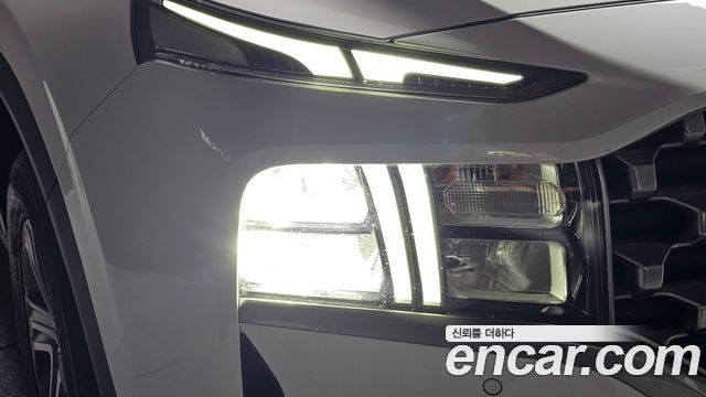 Hyundai Santafe 2023 — photo 8
