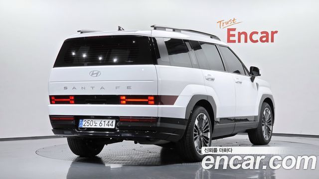 Hyundai Santafe 2025 — photo 2