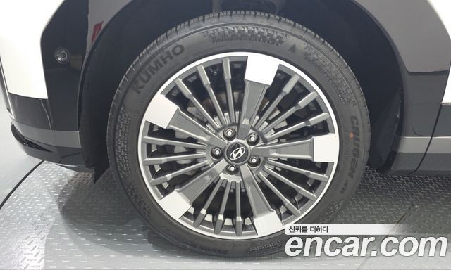 Hyundai Santafe 2025 — photo 5