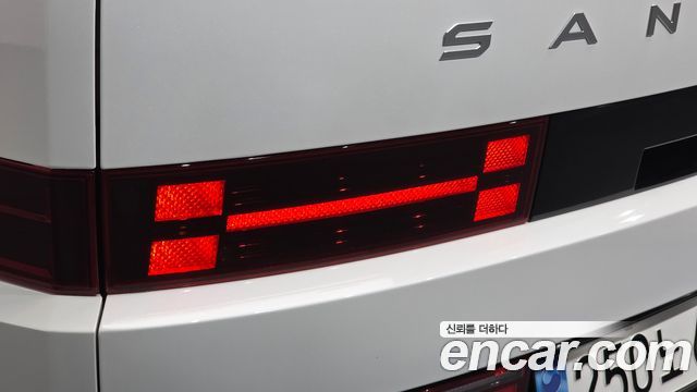 Hyundai Santafe 2025 — photo 9