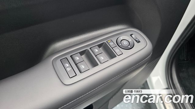 Hyundai Santafe 2025 — photo 31