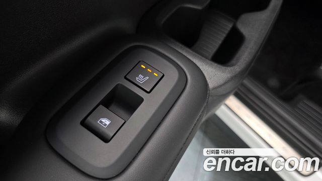 Hyundai Santafe 2025 — photo 35